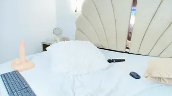 Meghanparker1 bigboobs video cam