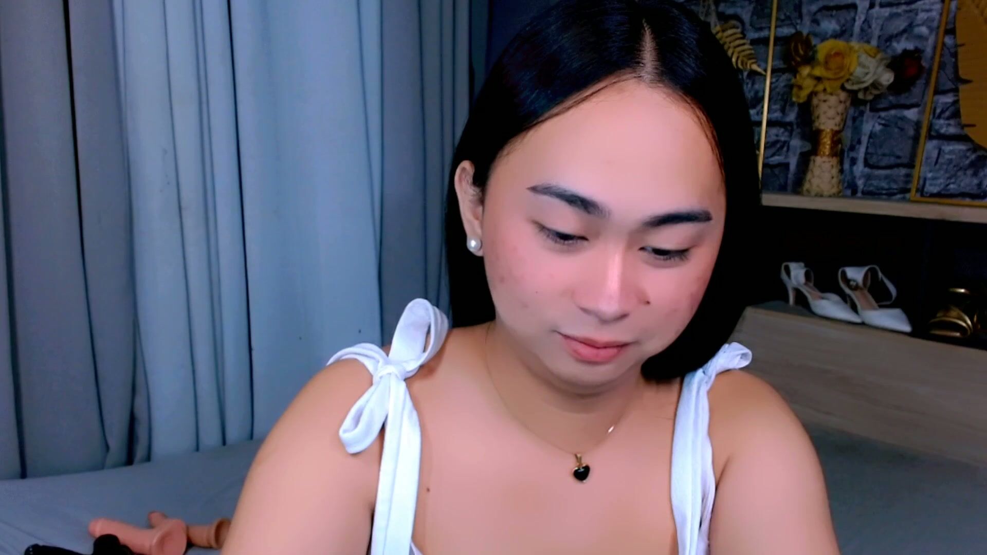 Nathalyastone young - 07-Dec-25