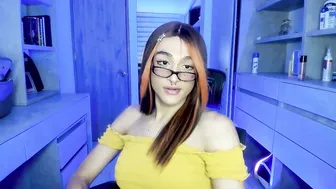 Mika_velvet 07-Dec-25