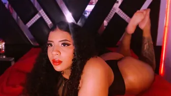melany_tylor fuckmachine on live cam