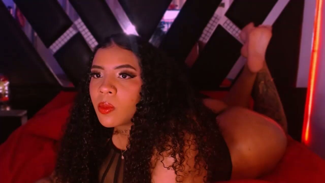 melany_tylor fuckmachine on live cam