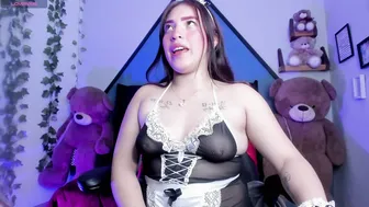 Lurea_pearl nude cam (12-07-2025)
