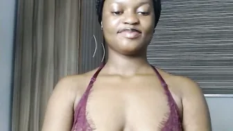Cum_ebony_petitxx 07 December 2025
