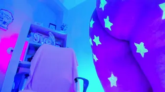 _sweet_kuromi posing on cam - 07-Dec-25