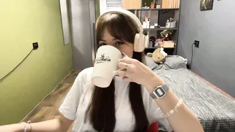 alinedifede skinny amateur webcam video