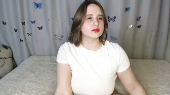 Lightnea live webcam show (12-07-2025)