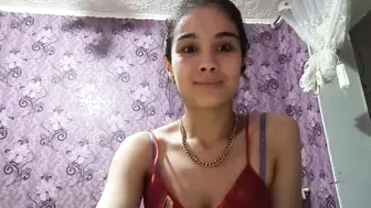 arvillahamner posing on webcam 08-Dec-25