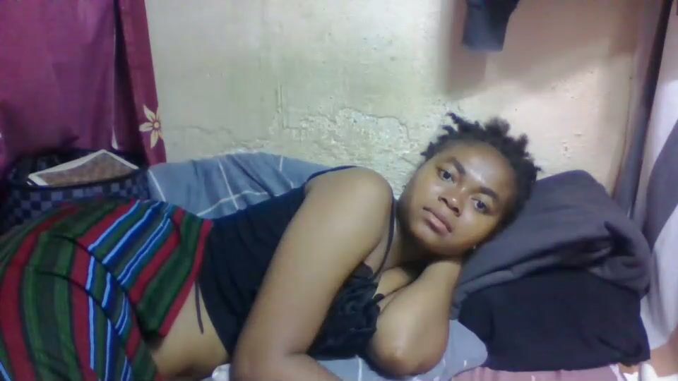 Nilahmarie 08-Dec-2025 on cam