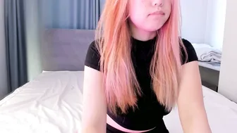 yanyaan (12/08/2025)