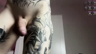 Yexes femboy - (12-08-2025)