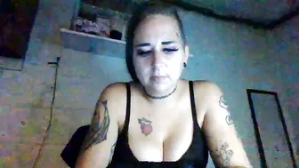 chuckysbride187 bigtits 12-08-2025