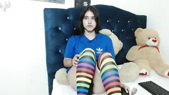 vikysexy28 recorded nude video 434478