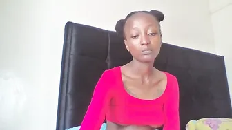 baddie_bunnie 08-Dec-25