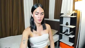 queen_dyosa asian - 08-Dec-2025