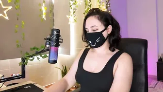 Lemi_peachy cam sex chat 12/08/2025