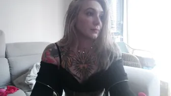 tattoobbgirl chat sex (12-08-2025)