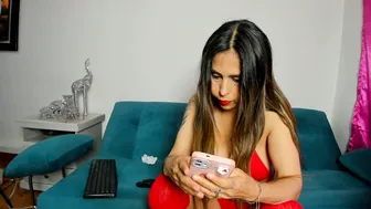 victoria_jhones sex chat 08 December 2025