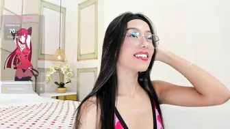 abby_adams20 porn cam video posing on cam