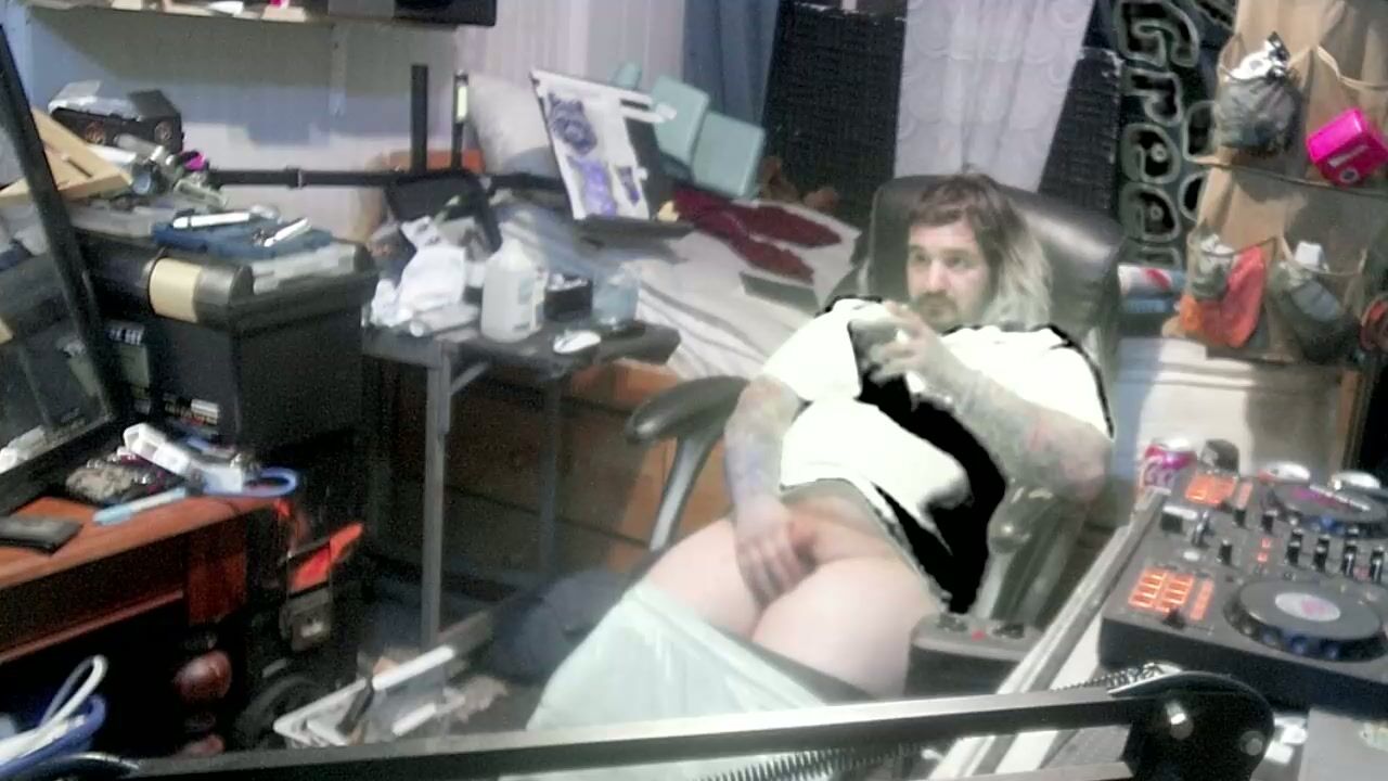 Kinkybiguy14 live on cam 12-09-2025