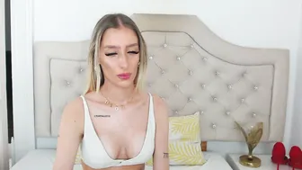 Kissnatalie bigtits live webcam show