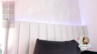laracurls naked chat cam sex