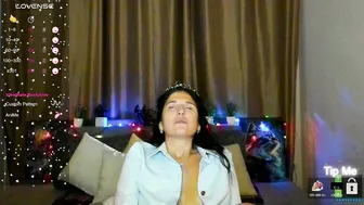 alianna_solo_kiss milf - (12-09-2025)