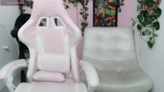 evil_stepmothers on cam 09-Dec-25
