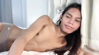 Sexy_alexa17 petite 09 December 2025