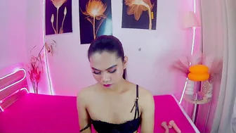 atashakendall recorded nude video 440857