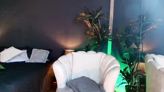 tokiomilf skinny chat sex cam