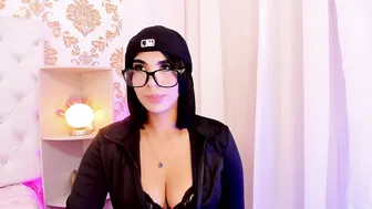 ema_lambert 10-Dec-2025