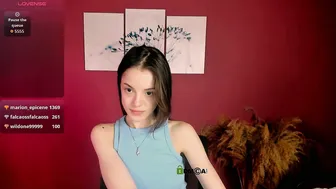 mia_starrr_ shy (12/10/2025)