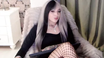 Missjenny7 naked on cam 10 December 2025