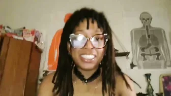 Stellakobra tattooed posing on cam