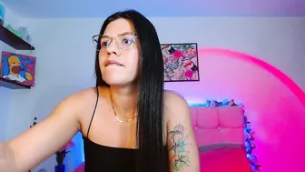 layla_roma (12/10/2025) lovense