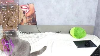 hellen__moore cam video (12/10/2025)