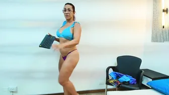 agatha_fit 12/10/2025