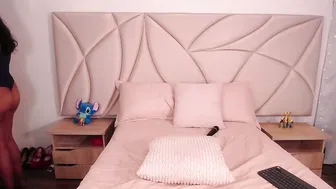 Valleryc on cam 12/10/2025