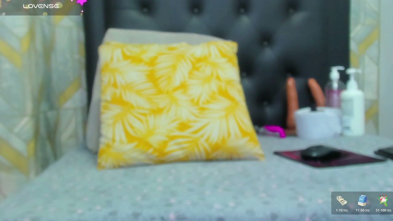 emilybrown21x lovense cam sex