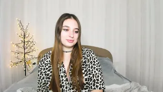 daria_de_luxe live webcam show (12-10-2025)