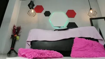 Martinaclark sex chat 10-Dec-2025