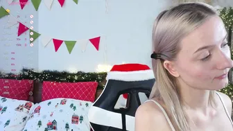 Minnietammy amateur live cam video posing on webcam