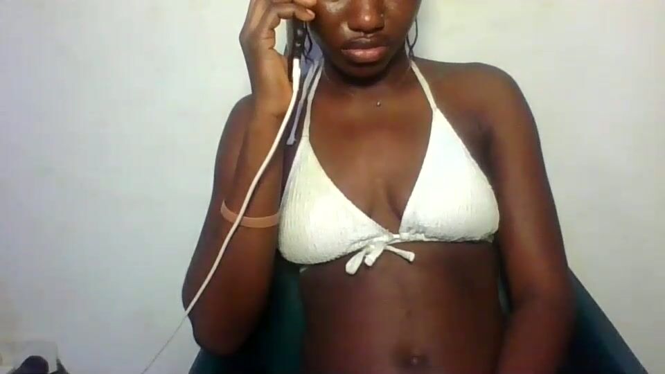verywetpussy_ porn (12/10/2025)