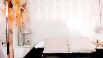 ivannaanggel jeans - 10-Dec-25