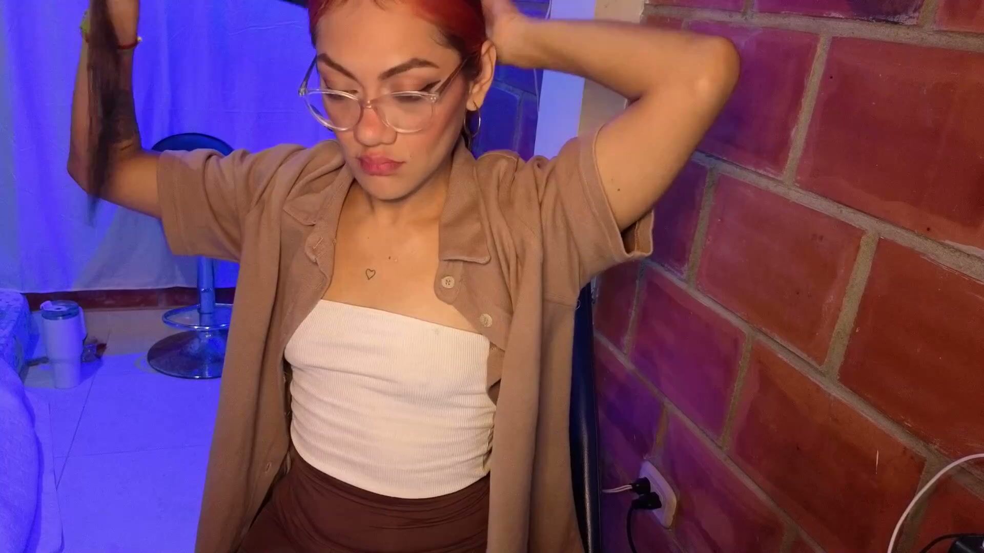 missvenuss joi cam show