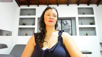 ambar_sex10 10-Dec-2025