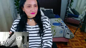 kataleya_29 hairy - 10-Dec-25