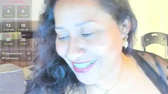 Nyomi_browm curvy cam porn video