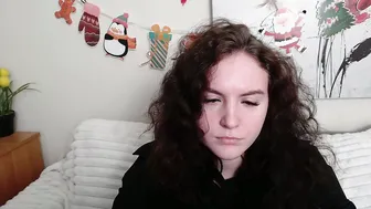 Julietvelour nude video chat 12-10-2025