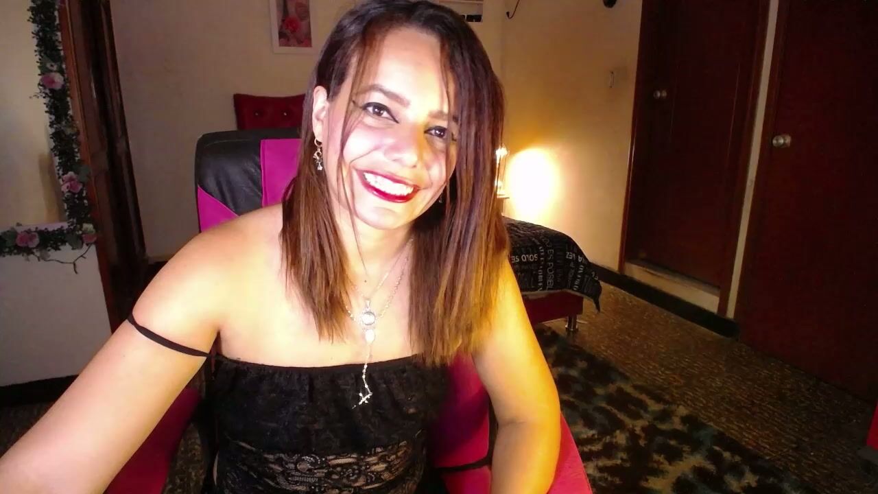 Danielle_rose_ horny amateur 12-10-2025